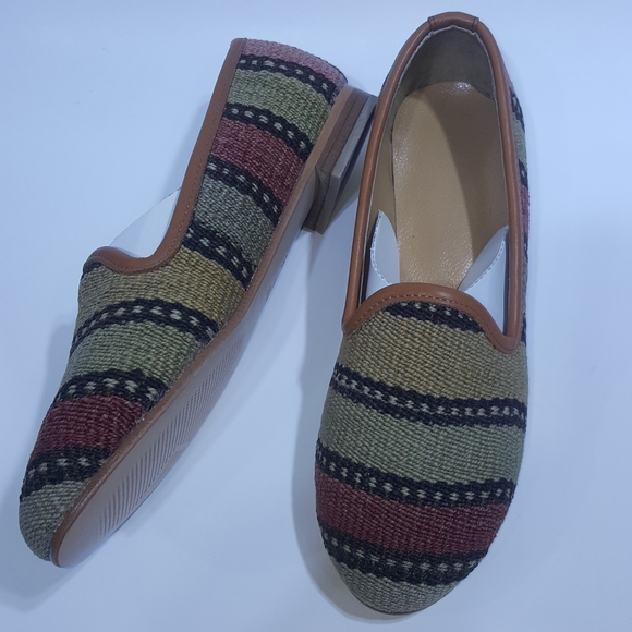 Handmade kilim Flats - Picture 2 of 7